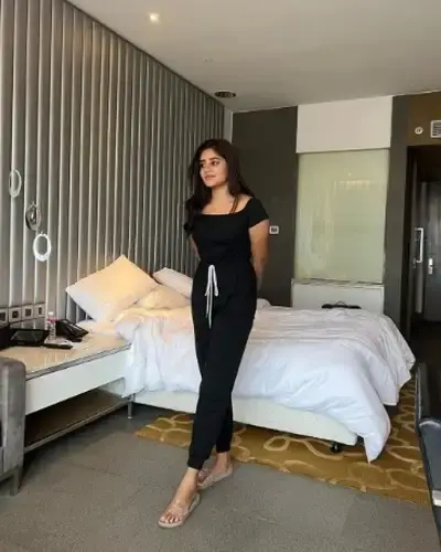 Call Girls Robertson Cash On Delivery